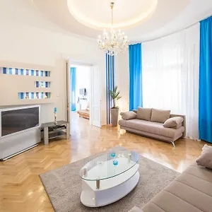 Spirit Nádor Ter Budapest